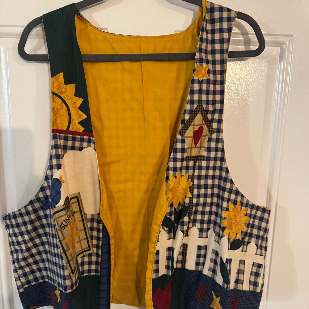 Vintage Colorful Patchwork Vest with Sunflower and Heart Design